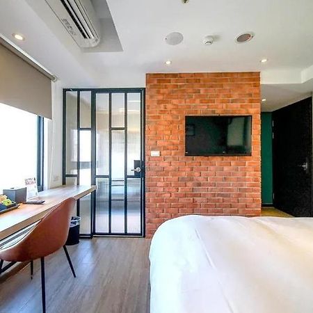 City Center Hotel Taizhong Zewnętrze zdjęcie